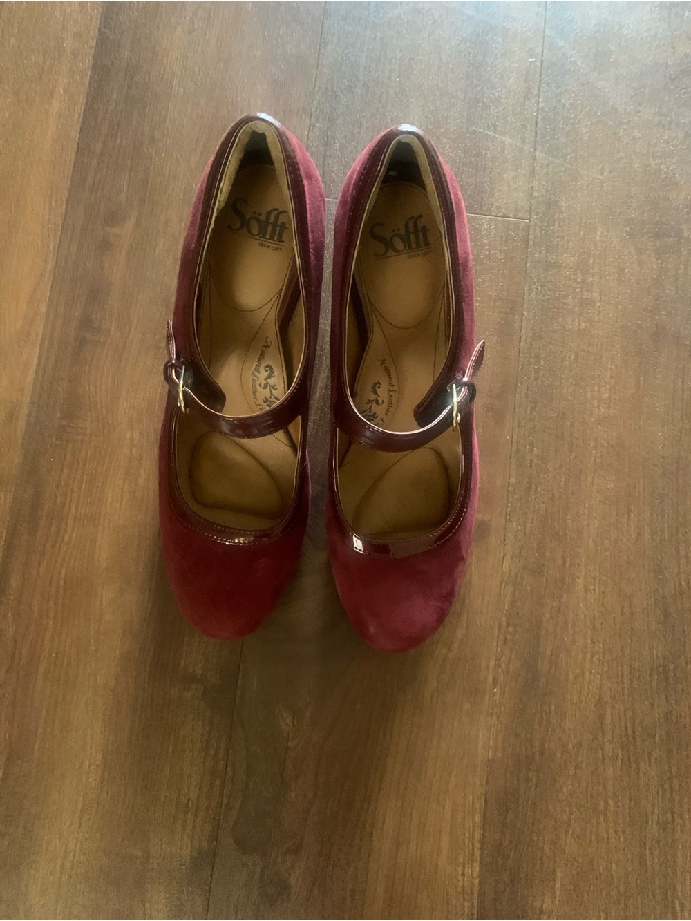 Sofft Mary Jane Burgundy Heels Suede Natural Leather Lining 5” Shoes Size 10M